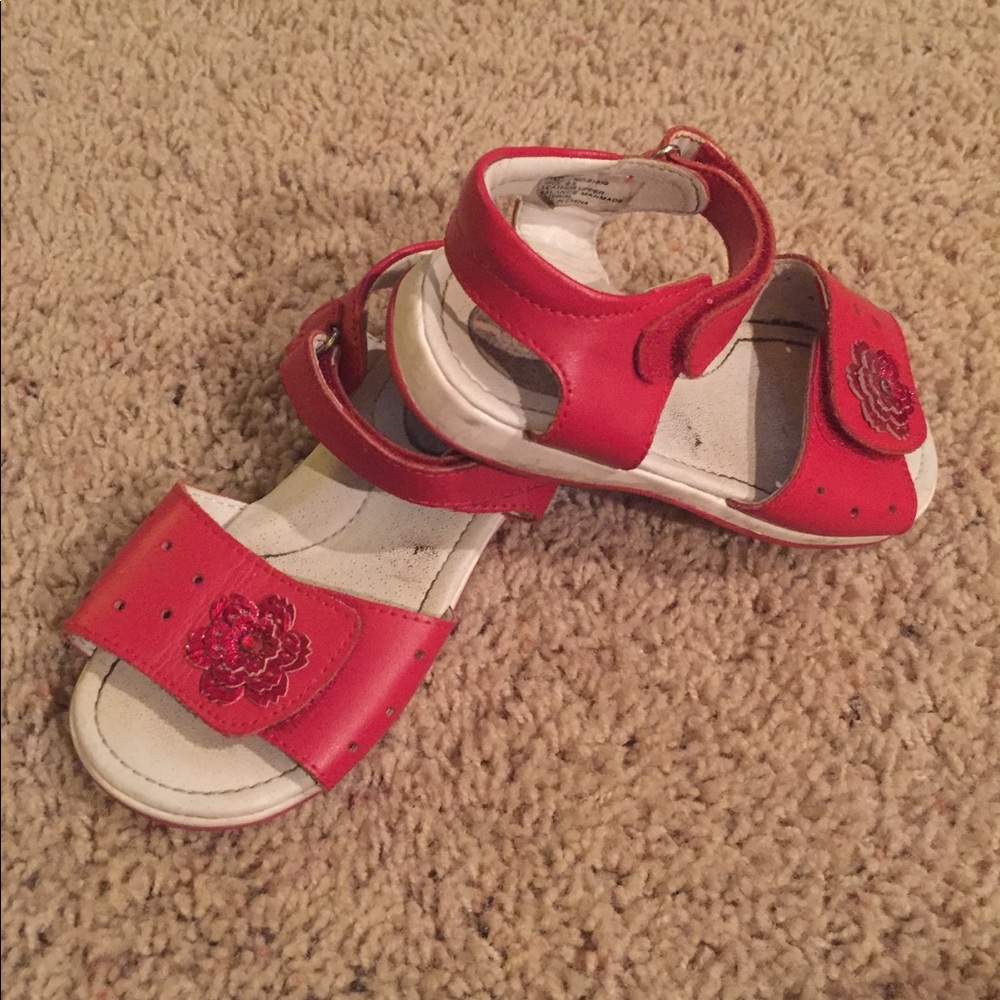 Red Josmo red sandals